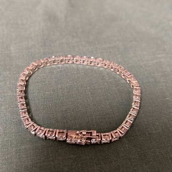 Vintage SETA Elegant Sterling Silver Tennis Bracelet - Picture 4 of 7